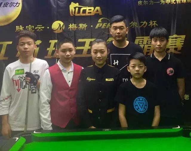 的足球聯賽 的足球聯賽