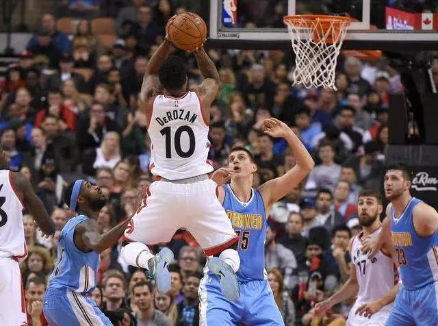 马丁内斯 马丁内斯